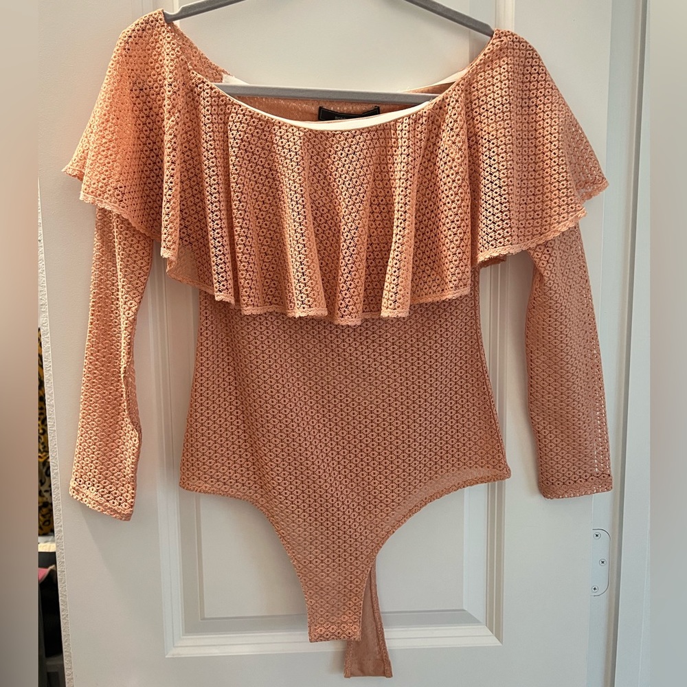 BCBG Maxzaria, top, delicate and beautiful